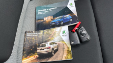 Skoda Fabia 1.0 MPI SE 5dr Petrol Hatchback